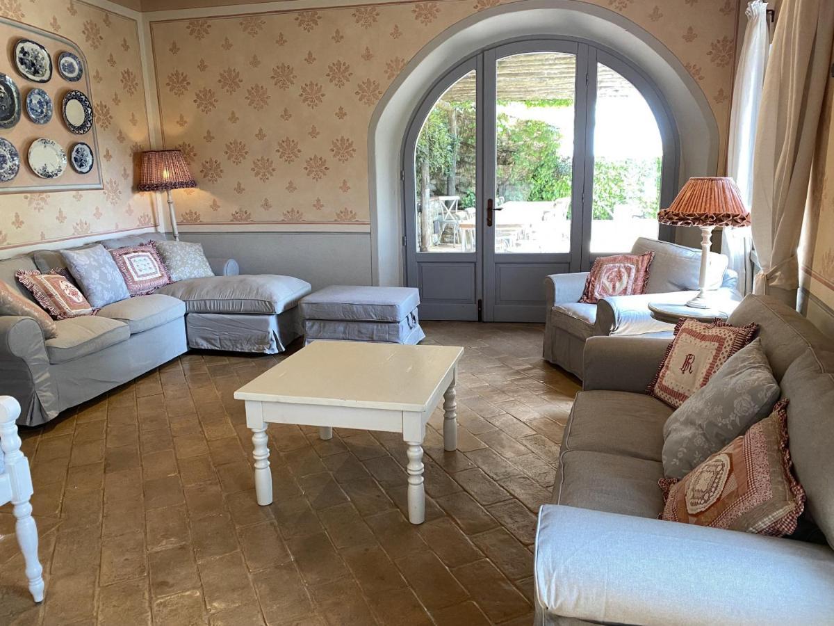 Villa Castellina - Homelilke Villas Кастелина ин Шианти Экстерьер фото