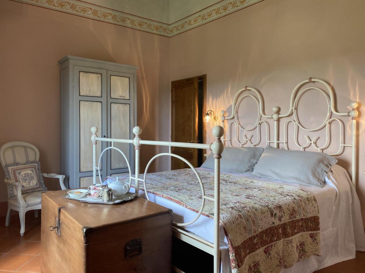 Villa Castellina - Homelilke Villas Кастелина ин Шианти Экстерьер фото
