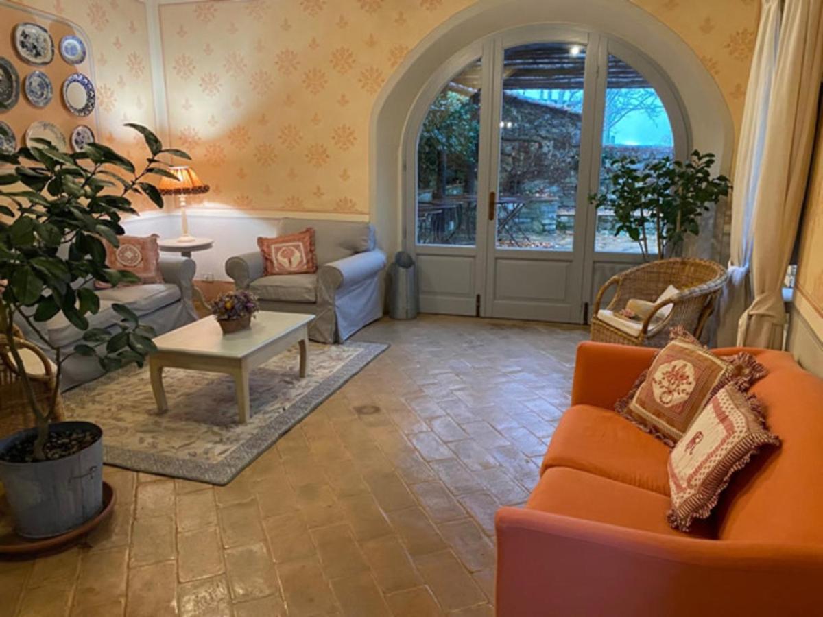 Villa Castellina - Homelilke Villas Кастелина ин Шианти Экстерьер фото
