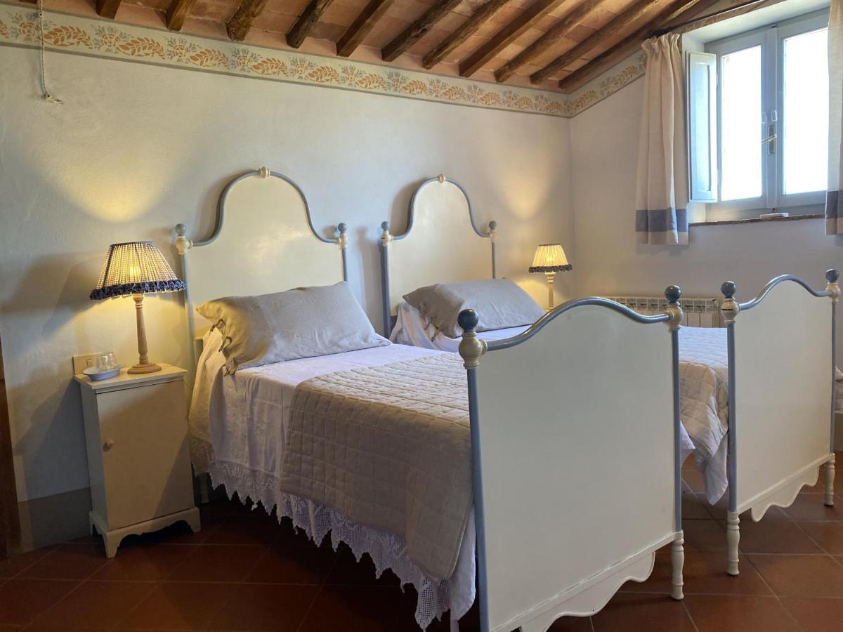 Villa Castellina - Homelilke Villas Кастелина ин Шианти Экстерьер фото